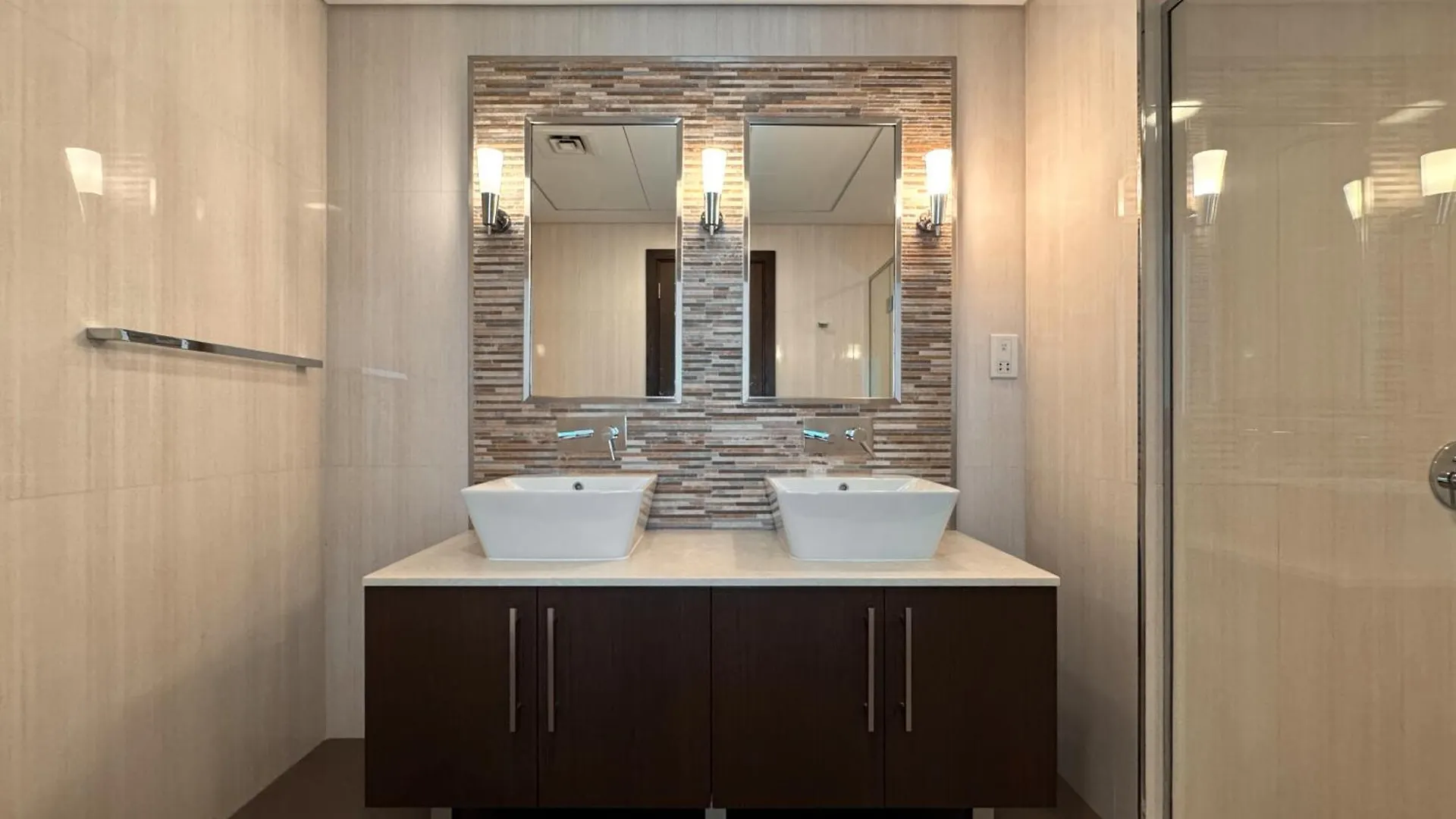 Luxurious 2Br Duplex In Prestigious Difc Apartment Dubai