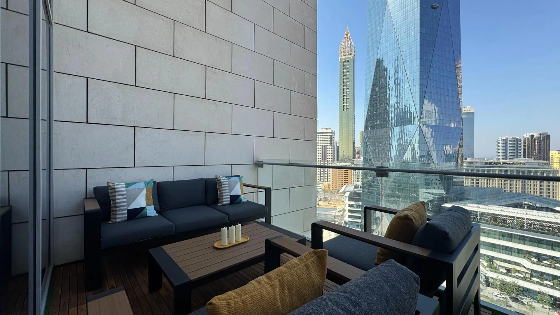 Luxurious 2Br Duplex In Prestigious Difc Apartment Dubai